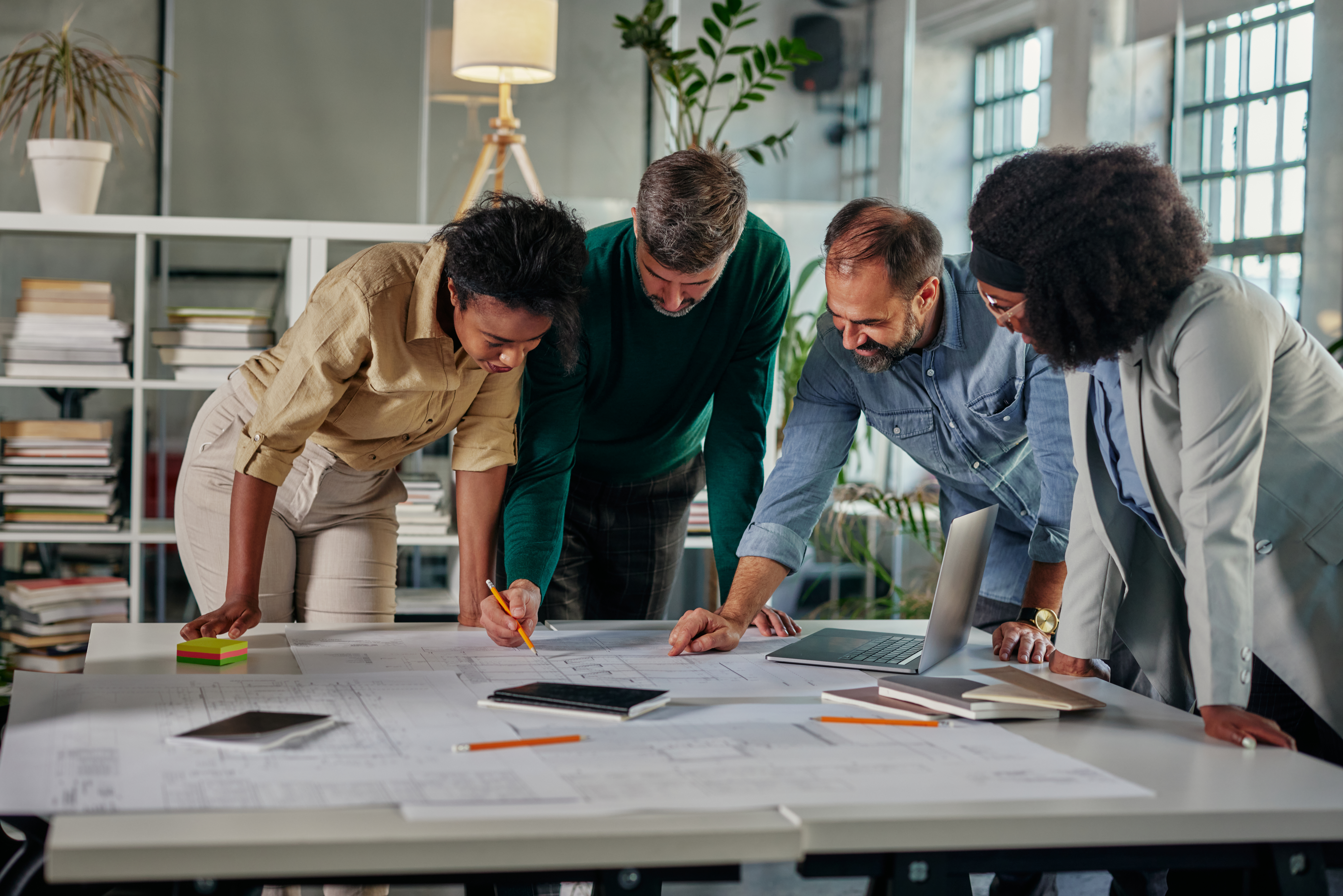 Project governance meeting with architects and stakeholders